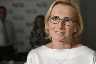 Sprcha pro Kateřinu Konečnou: Kritiku potravinové sbírky jí Marek Výborný vrátil i s úroky - Super.cz